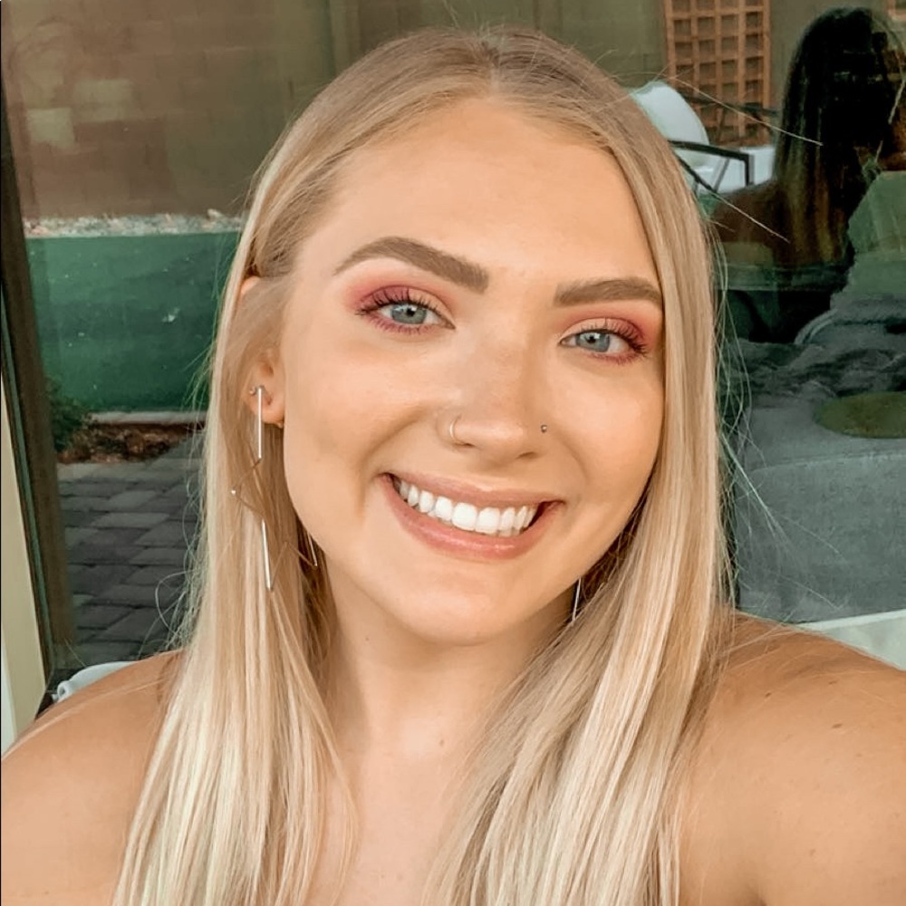 Meet your Posher, Jayda